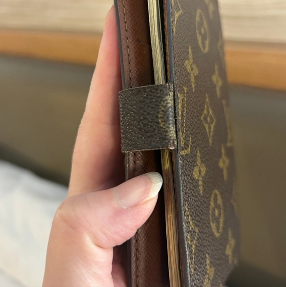 Authentic Louis Vuitton Monogram Agenda PM - Picture 9 of 14